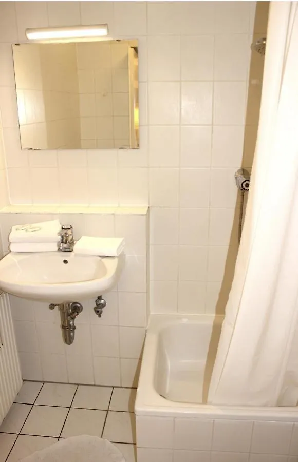 Appartement A-Partment • Koeln- Mediapark