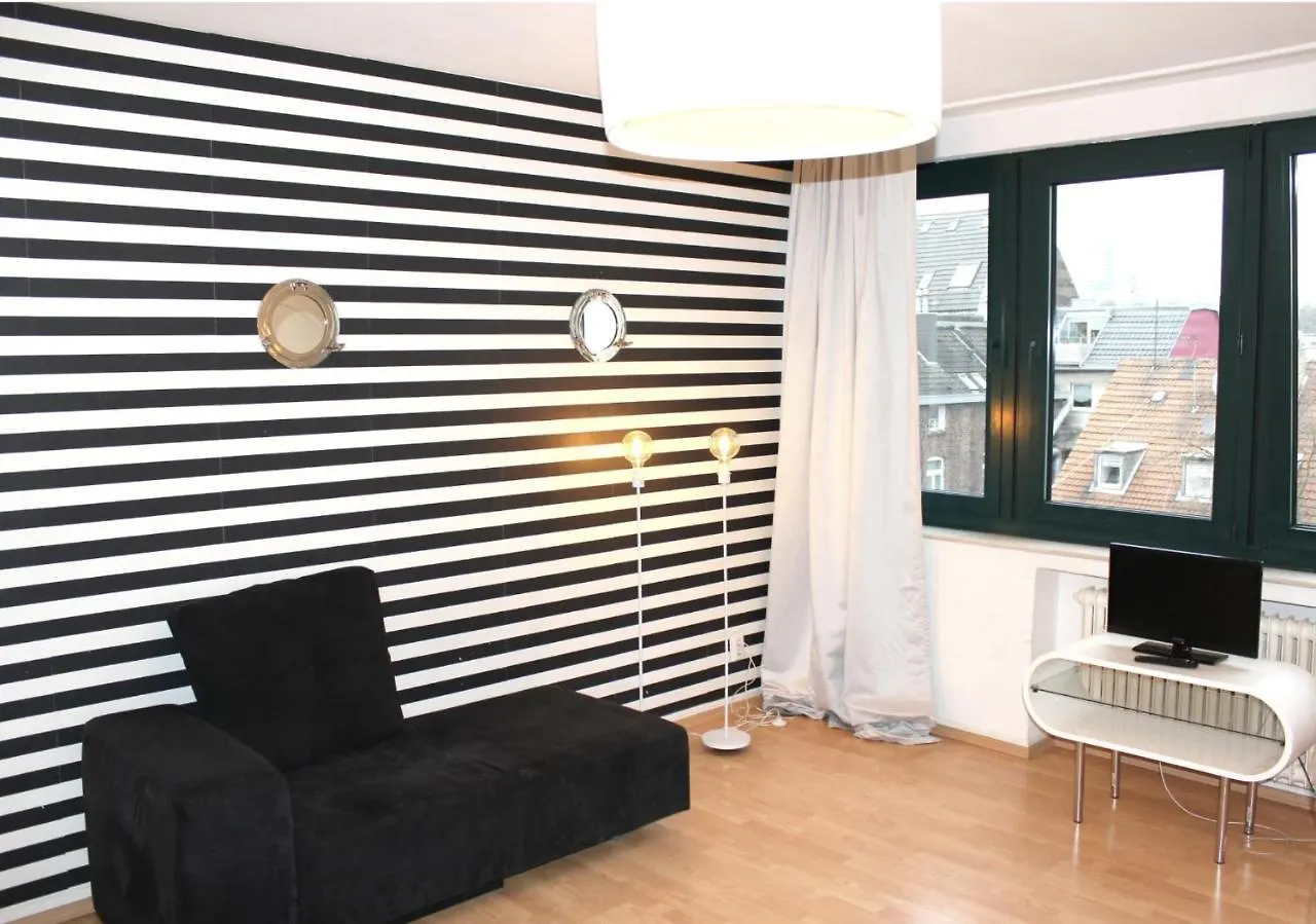 Appartement A-Partment • Koeln- Mediapark  Cologne